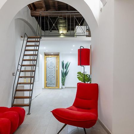 Lovely Studio Apartment - Capocci Roma Dış mekan fotoğraf