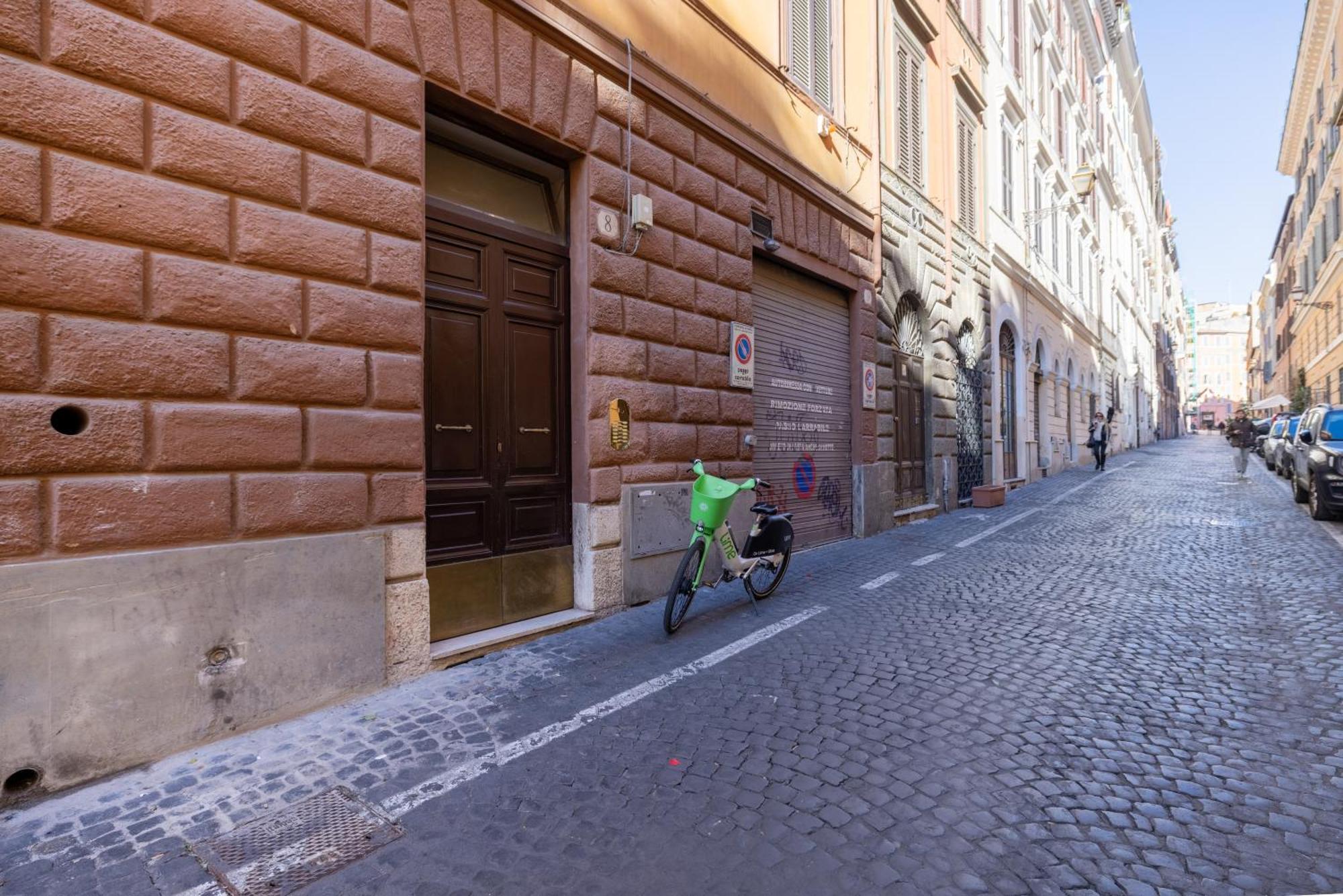 Lovely Studio Apartment - Capocci Roma Dış mekan fotoğraf