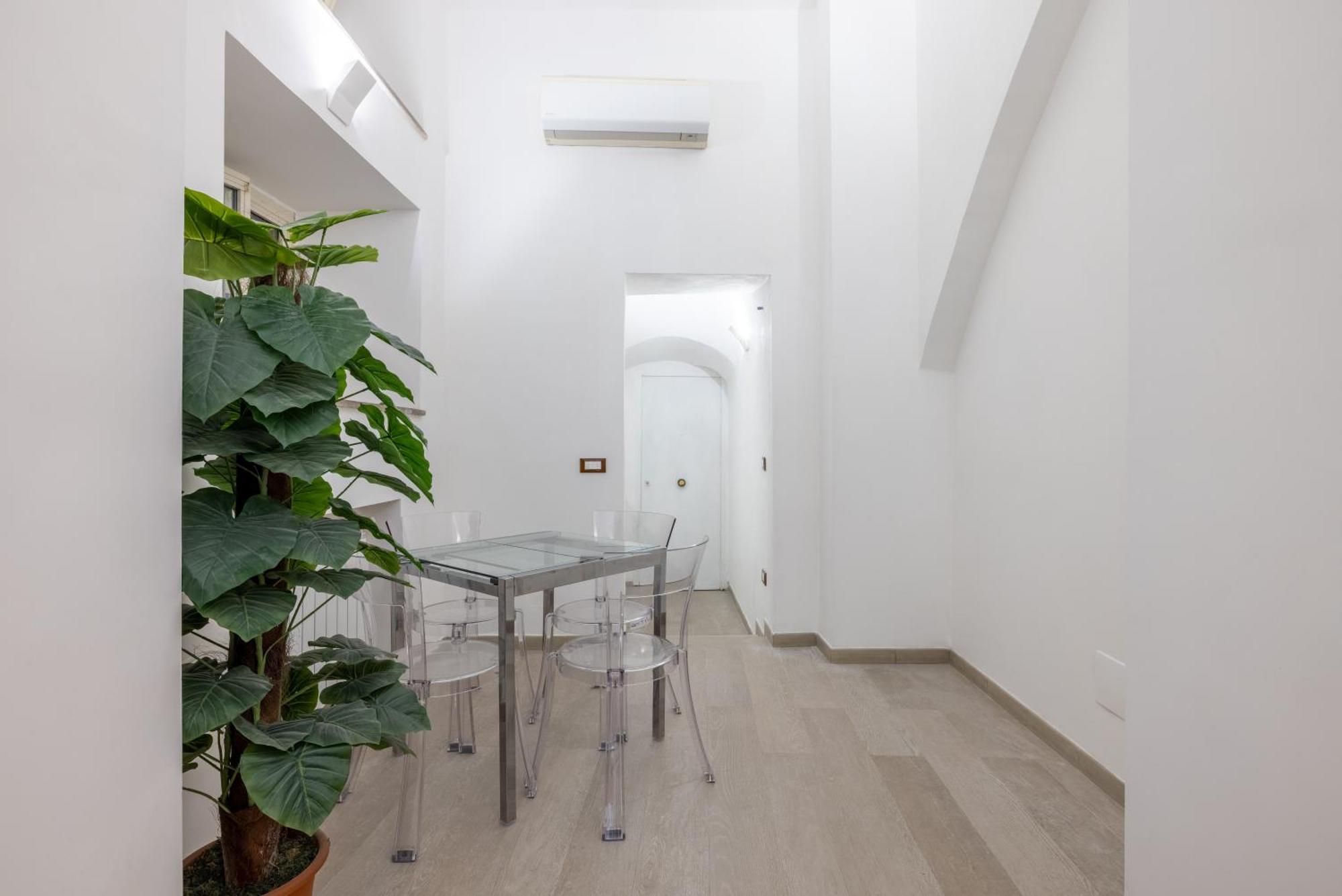 Lovely Studio Apartment - Capocci Roma Dış mekan fotoğraf