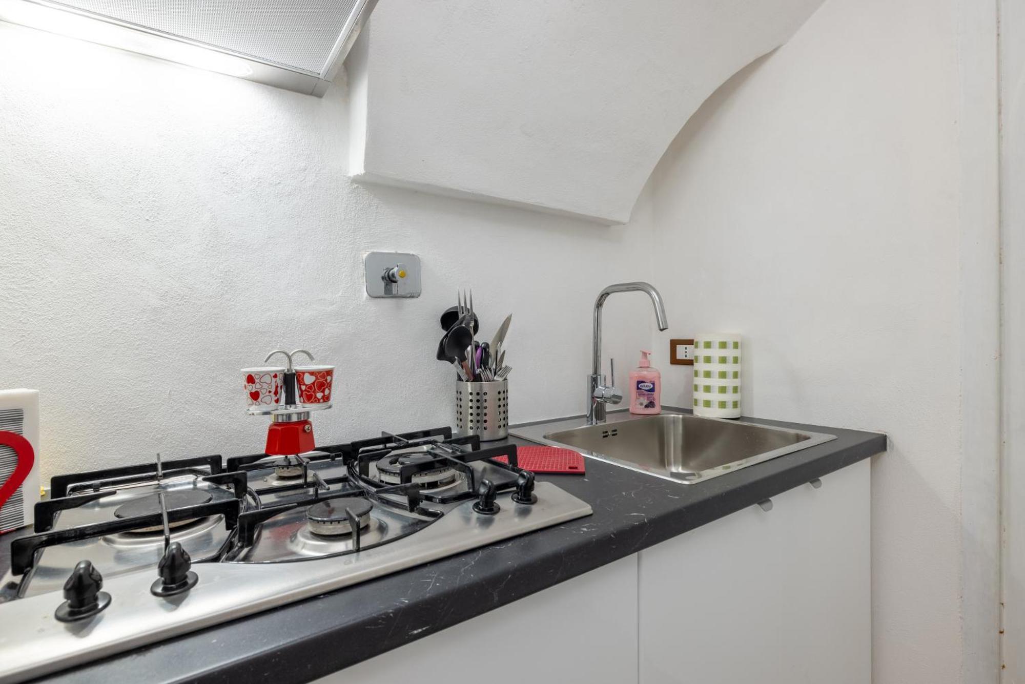 Lovely Studio Apartment - Capocci Roma Dış mekan fotoğraf